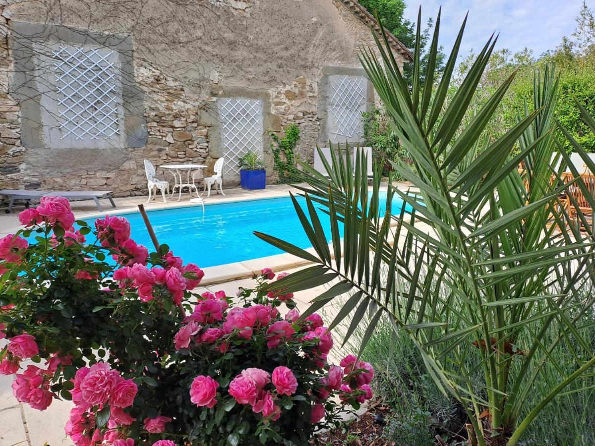 Le Gite De Sainte Valiere Piscine Et Spa Экстерьер фото